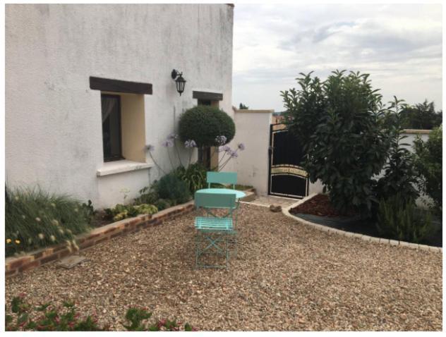 Châtellerault Maison Blanche Piscine Et Petit Dejeuner المظهر الخارجي الصورة